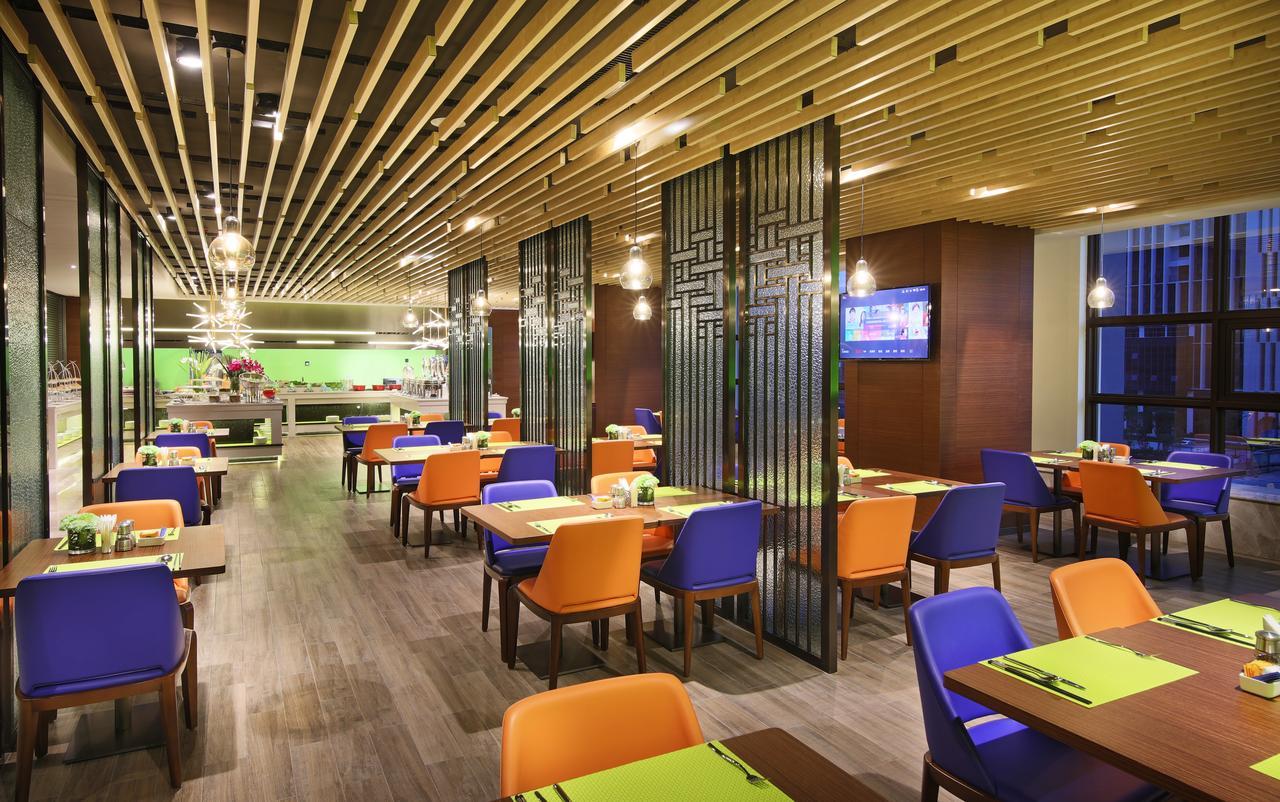 Hampton By Hilton Qujin Hotel Qujing Exterior photo